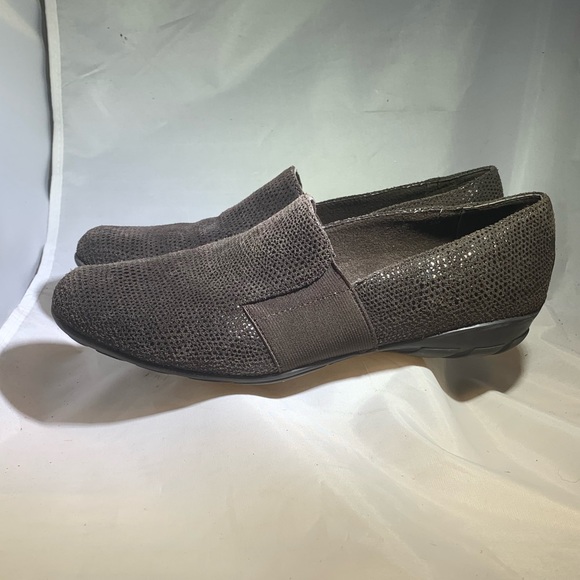 Vaneli Shoes Ditto By Van Eli Slip On Comfort Shoes Poshmark